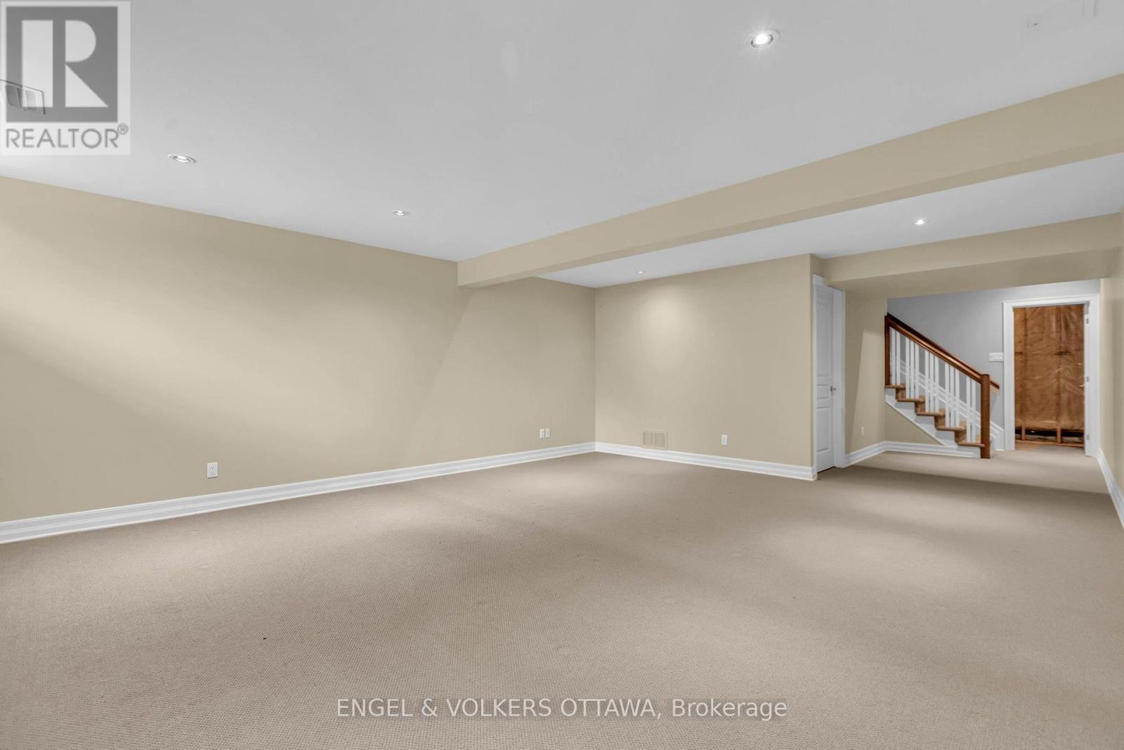 108 Manorhill Private, Ottawa, Ontario  K1H 2J4 - Photo 25 - X13813366
