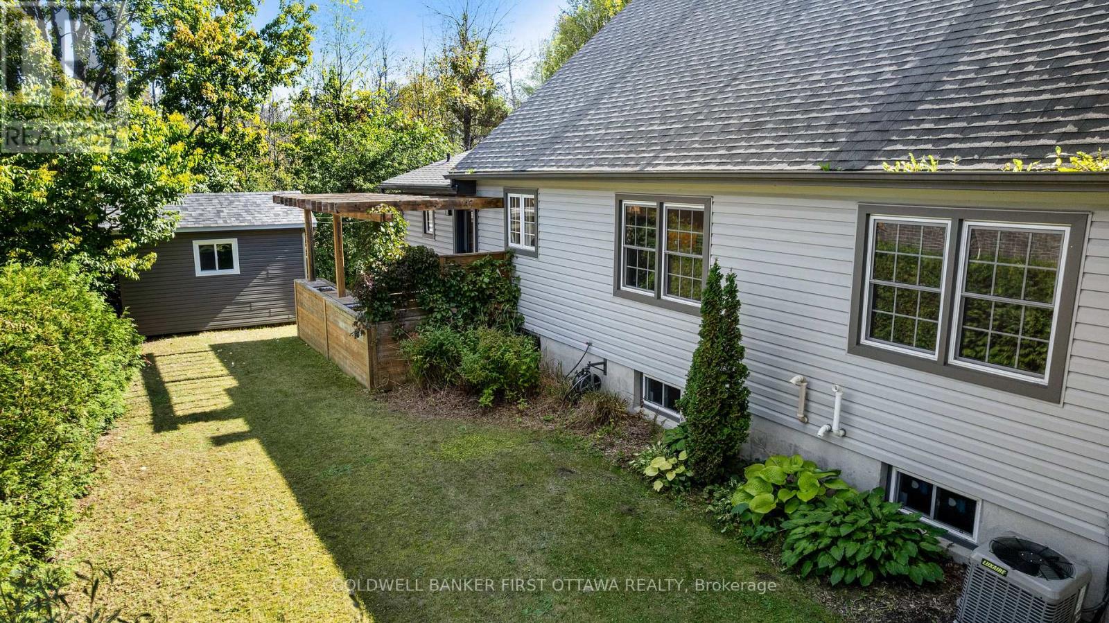 25 Robert Road, Perth, Ontario  K7H 3L2 - Photo 23 - X13813482