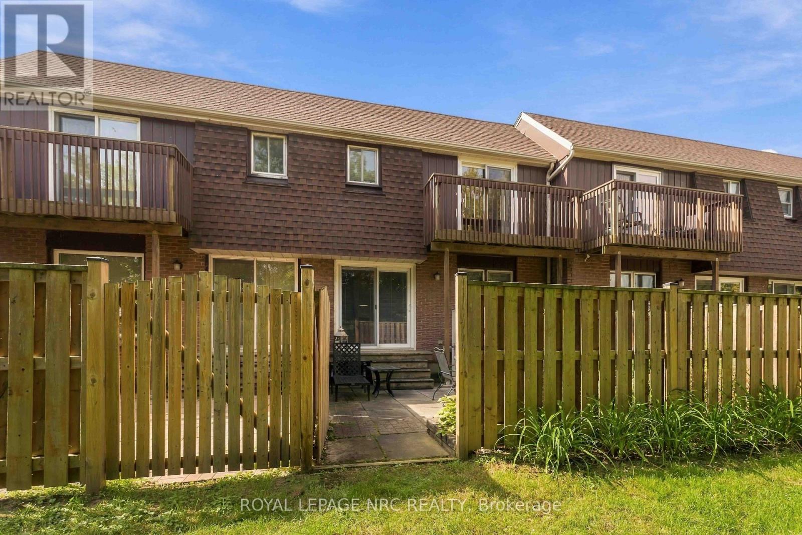 43 - 122 Lakeshore Road, St. Catharines, Ontario  L2N 6N6 - Photo 36 - X13813492