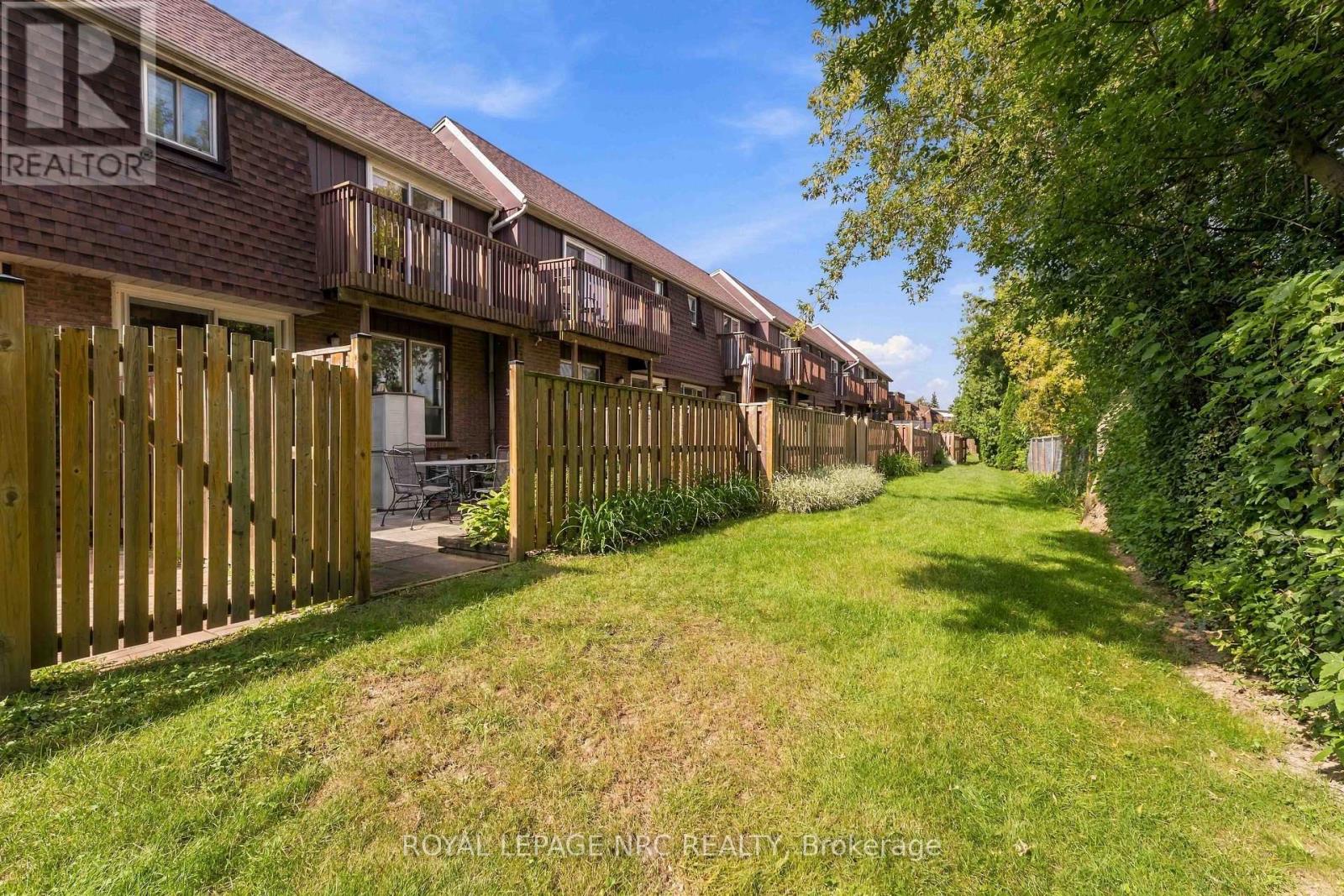 43 - 122 Lakeshore Road, St. Catharines, Ontario  L2N 6N6 - Photo 37 - X13813492