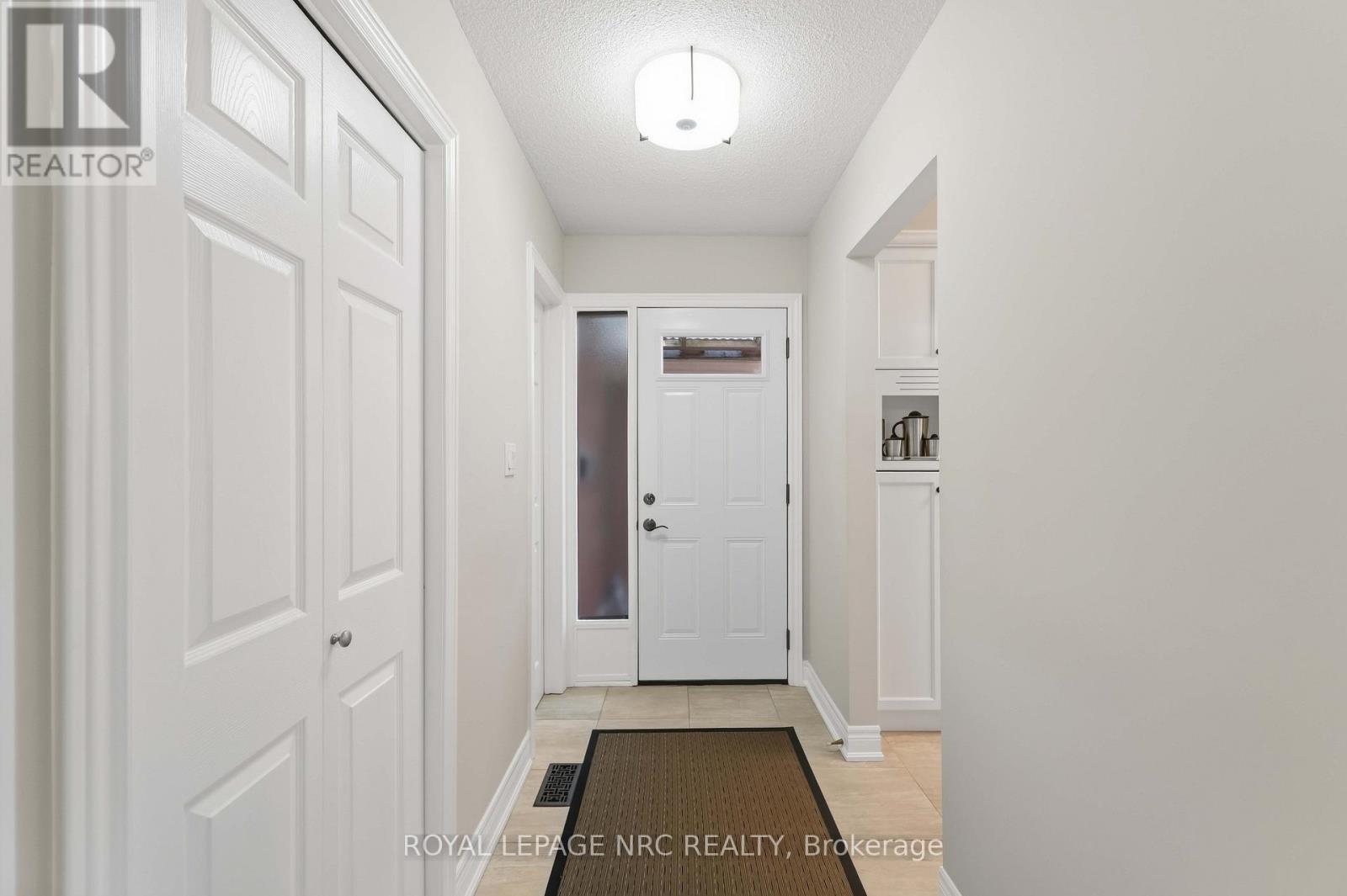 43 - 122 Lakeshore Road, St. Catharines, Ontario  L2N 6N6 - Photo 5 - X13813492