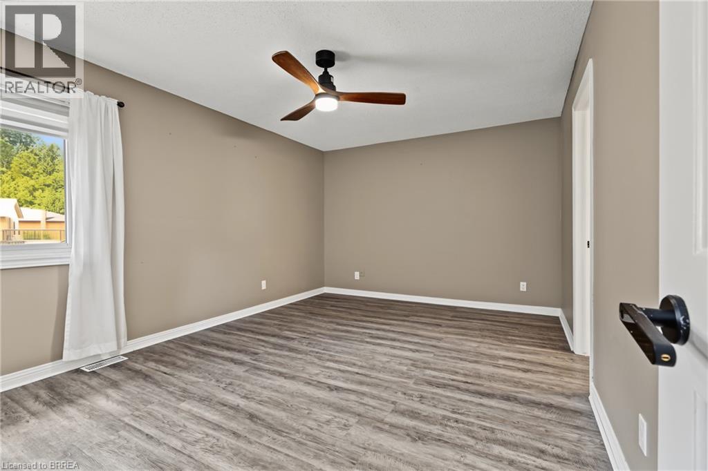 141 Race Street, Paris, Ontario  N3L 3X2 - Photo 12 - 40864909