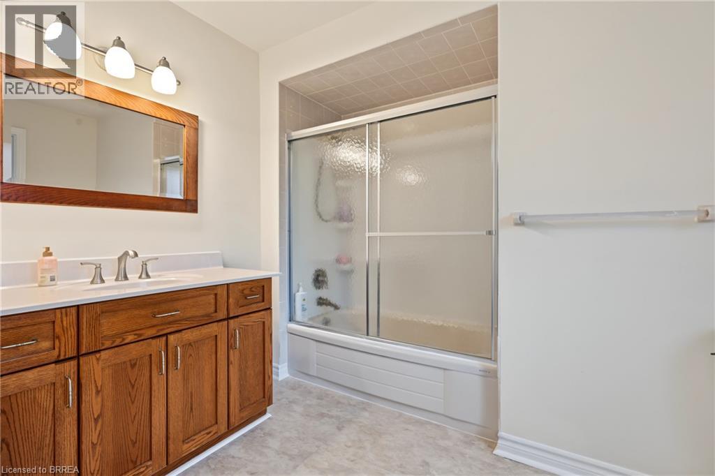 141 Race Street, Paris, Ontario  N3L 3X2 - Photo 22 - 40864909