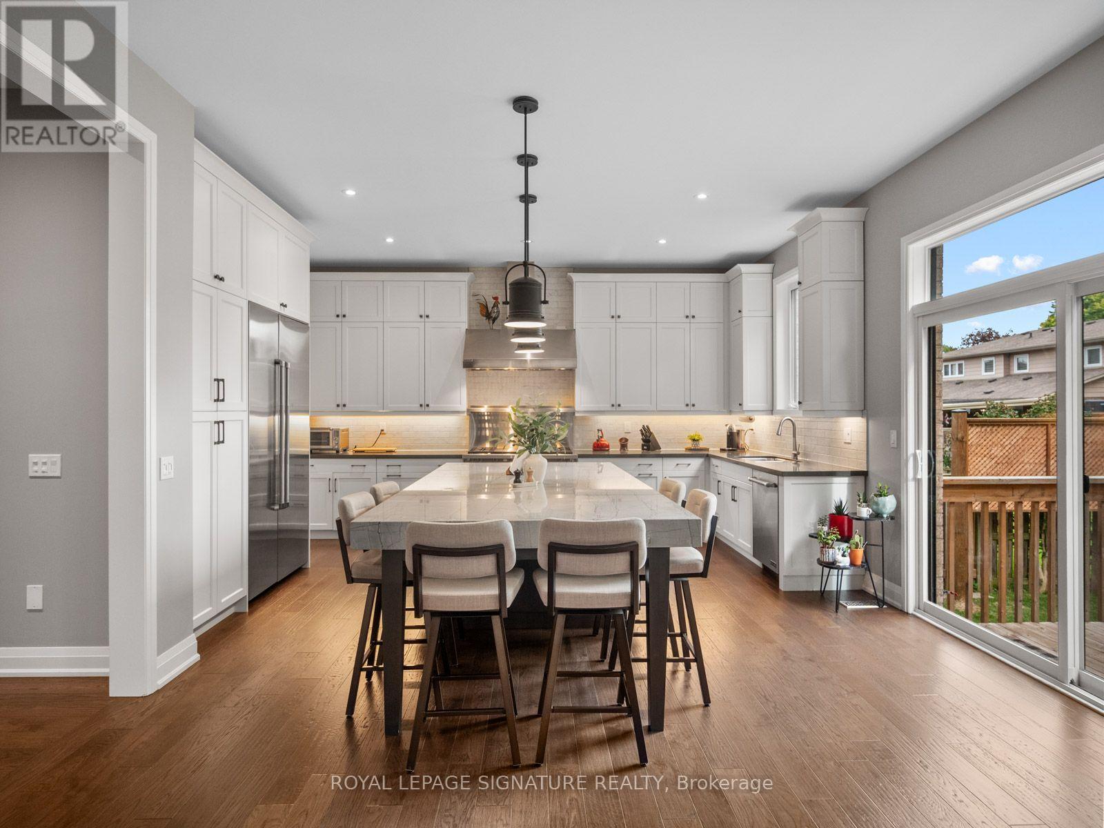 399 Frontier Court, Pickering, Ontario  L1W 4B1 - Photo 13 - E13813356