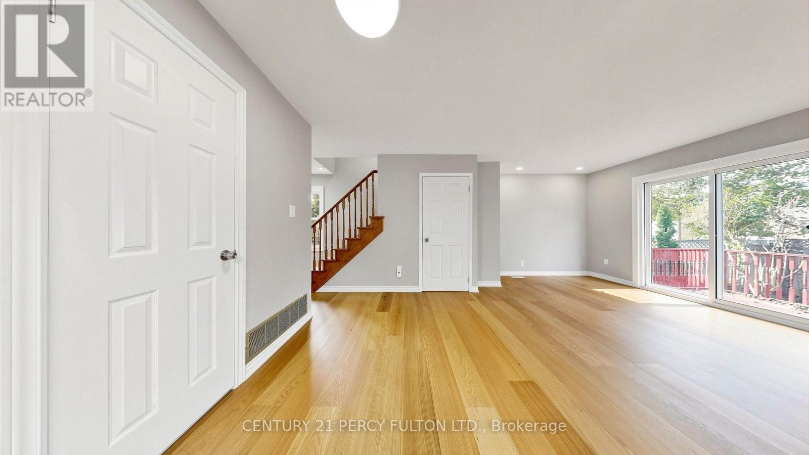 18 Tipton Crescent, Ajax, Ontario  L1T 2L1 - Photo 14 - E13813364
