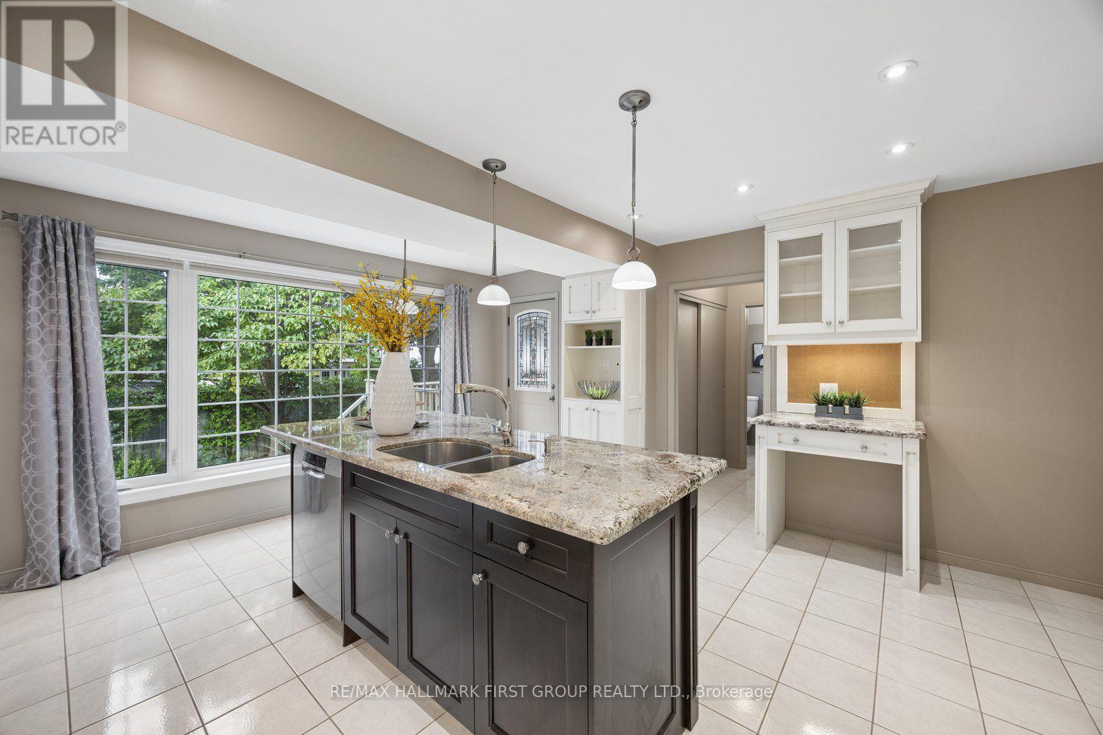 920 Essa Crescent, Pickering, Ontario  L1W 2J1 - Photo 16 - E13813406