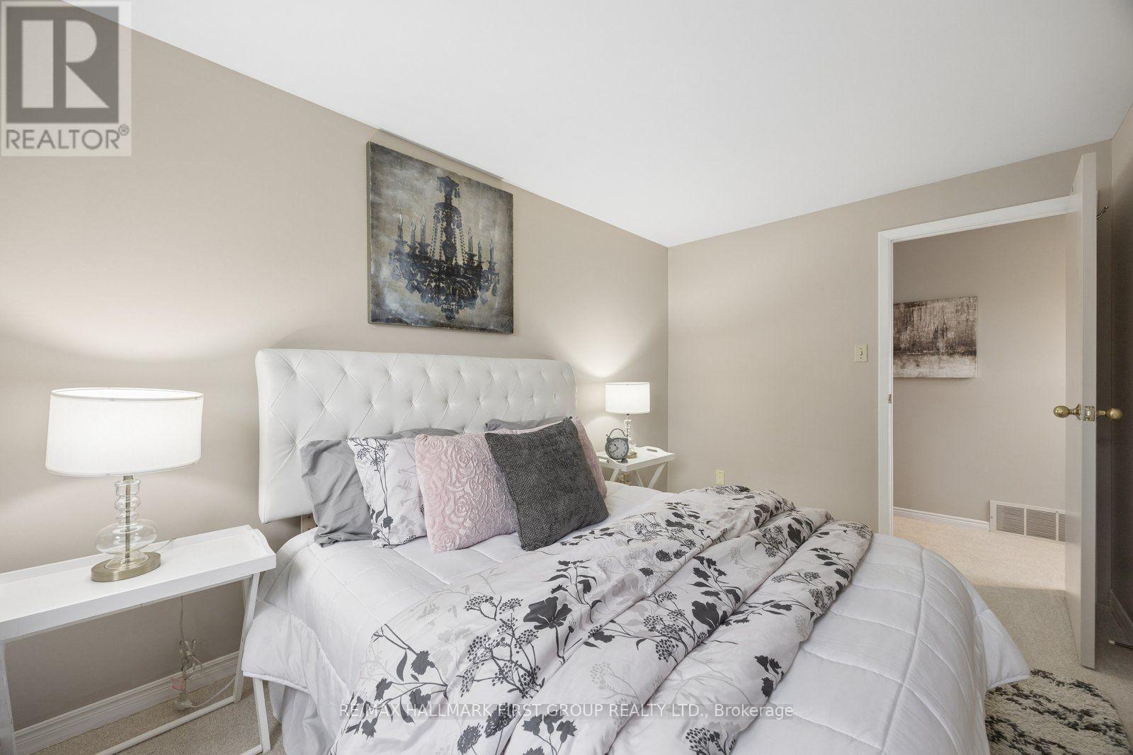920 Essa Crescent, Pickering, Ontario  L1W 2J1 - Photo 25 - E13813406