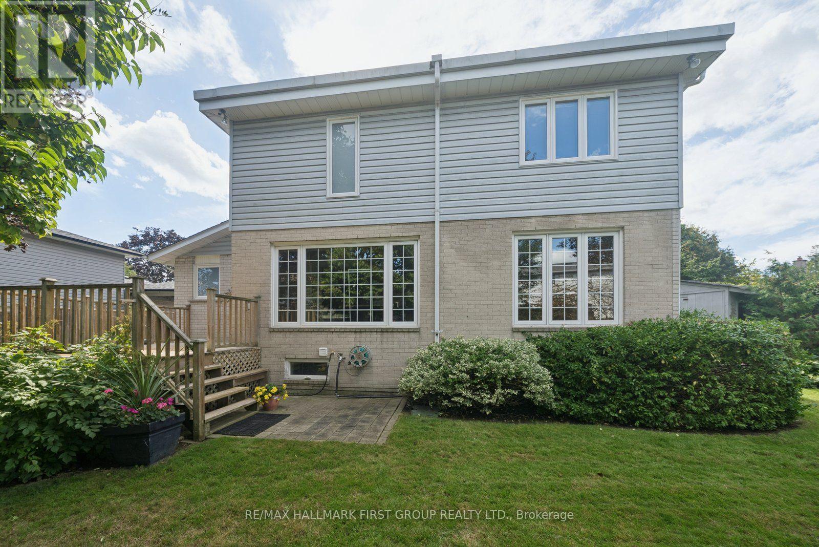 920 Essa Crescent, Pickering, Ontario  L1W 2J1 - Photo 37 - E13813406