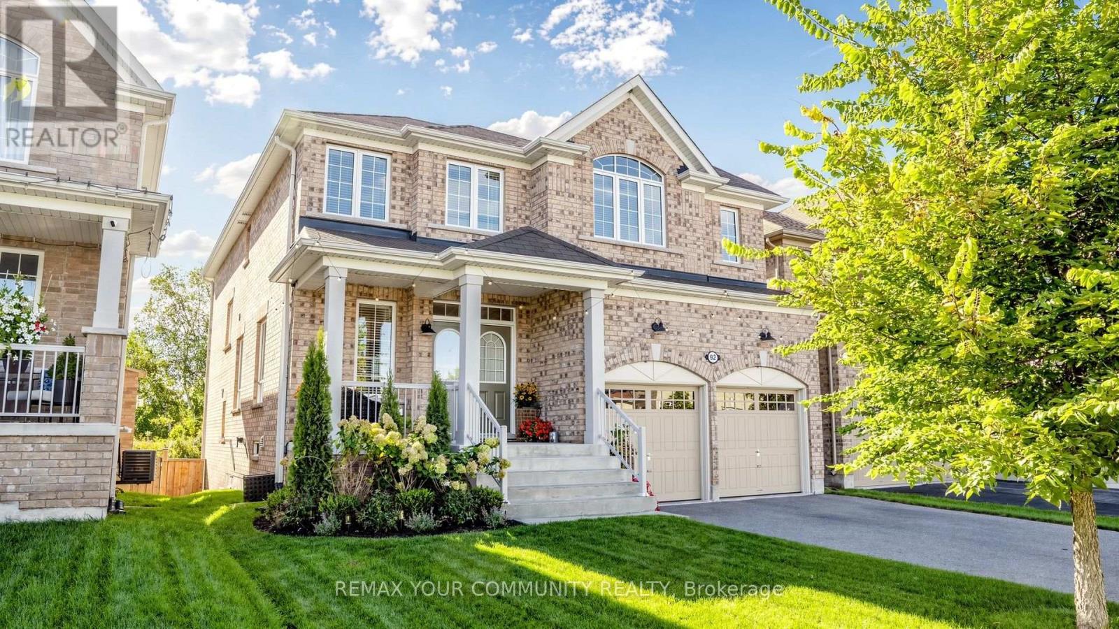 92 LAMPKIN STREET, Georgina, Ontario