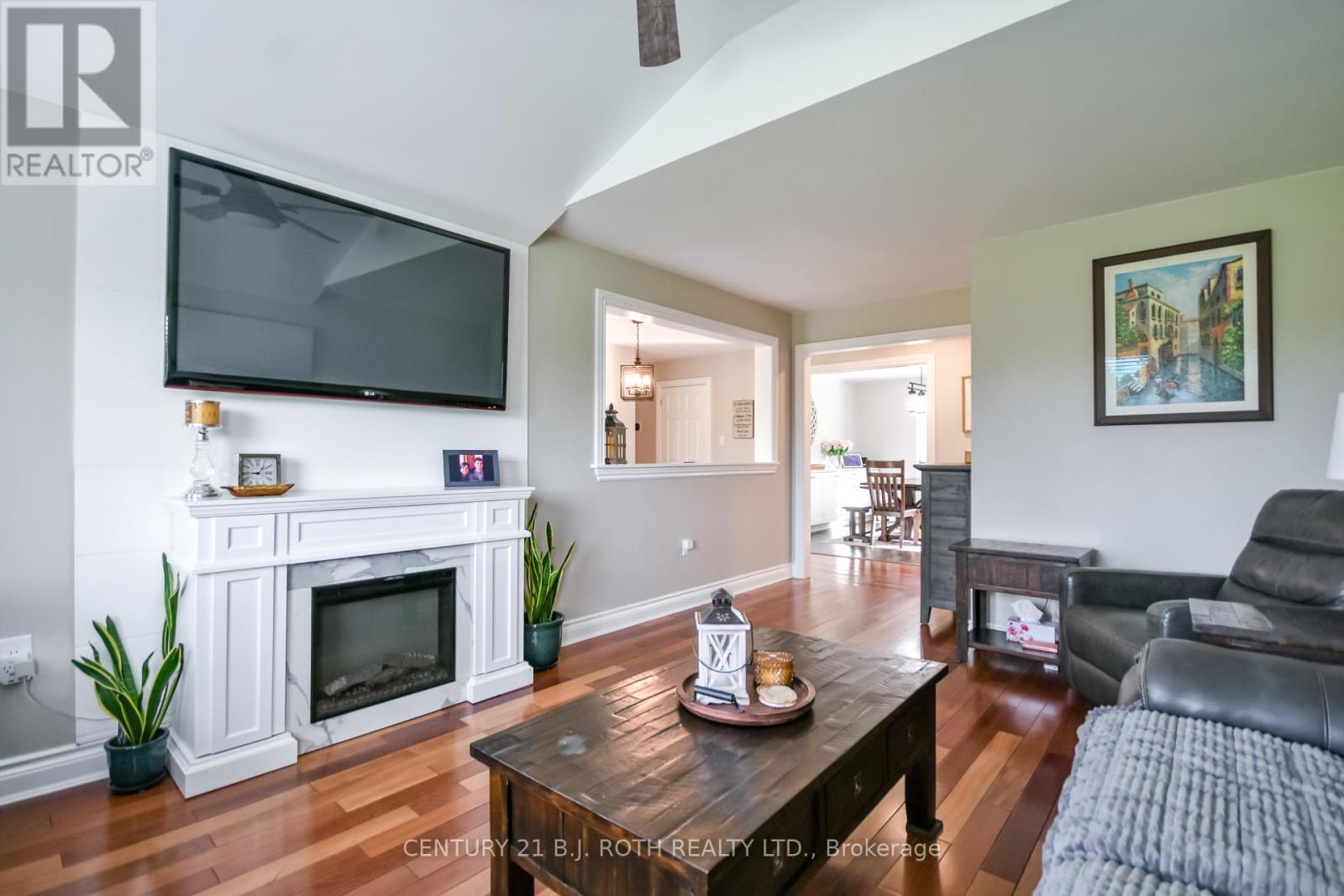 7 Orsi Drive, Oro-Medonte, Ontario  L3V 7Z7 - Photo 10 - S13813466