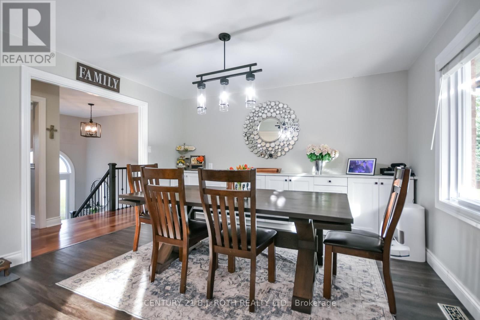 7 Orsi Drive, Oro-Medonte, Ontario  L3V 7Z7 - Photo 17 - S13813466