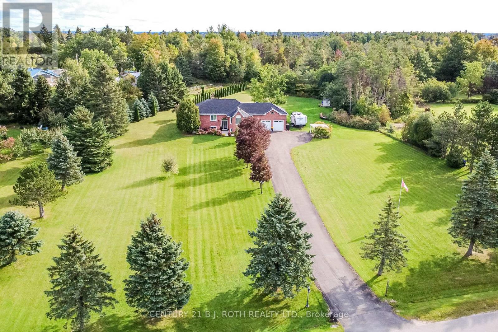 7 Orsi Drive, Oro-Medonte, Ontario  L3V 7Z7 - Photo 2 - S13813466