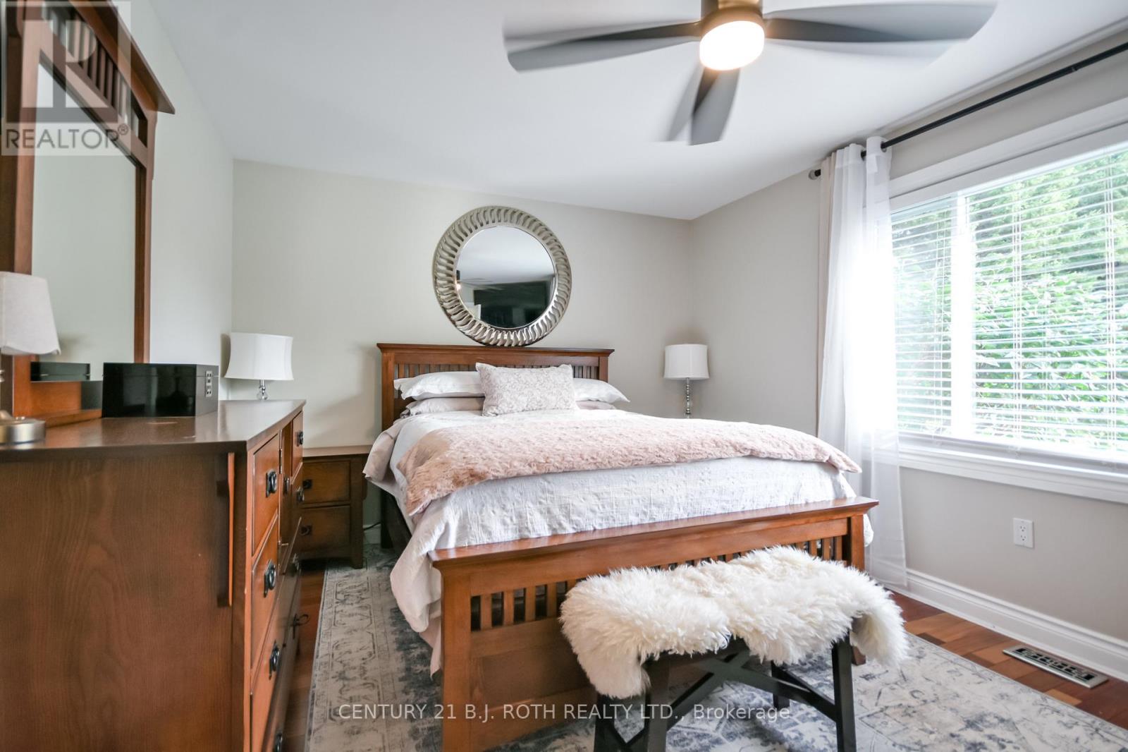7 Orsi Drive, Oro-Medonte, Ontario  L3V 7Z7 - Photo 21 - S13813466