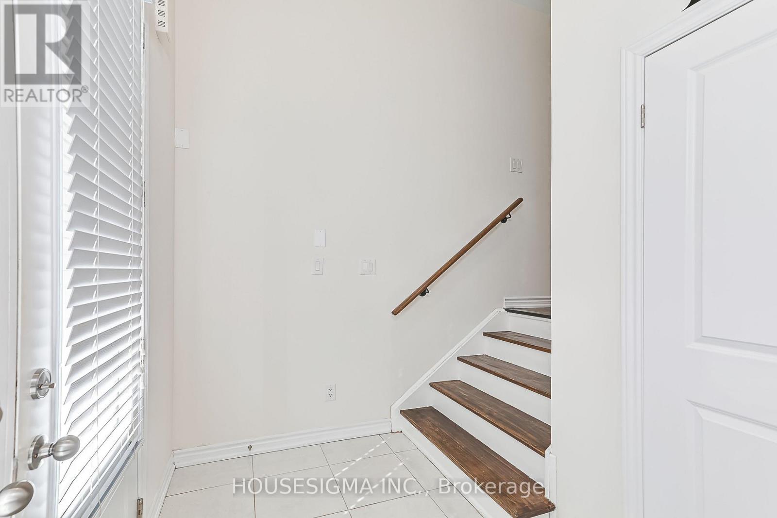 22 Simona Avenue, Wasaga Beach, Ontario  L9Z 0L4 - Photo 14 - S13813536