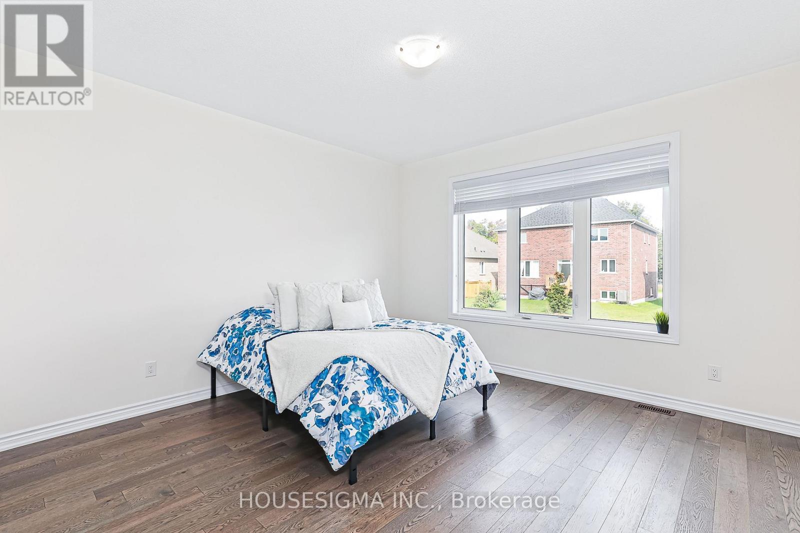 22 Simona Avenue, Wasaga Beach, Ontario  L9Z 0L4 - Photo 28 - S13813536