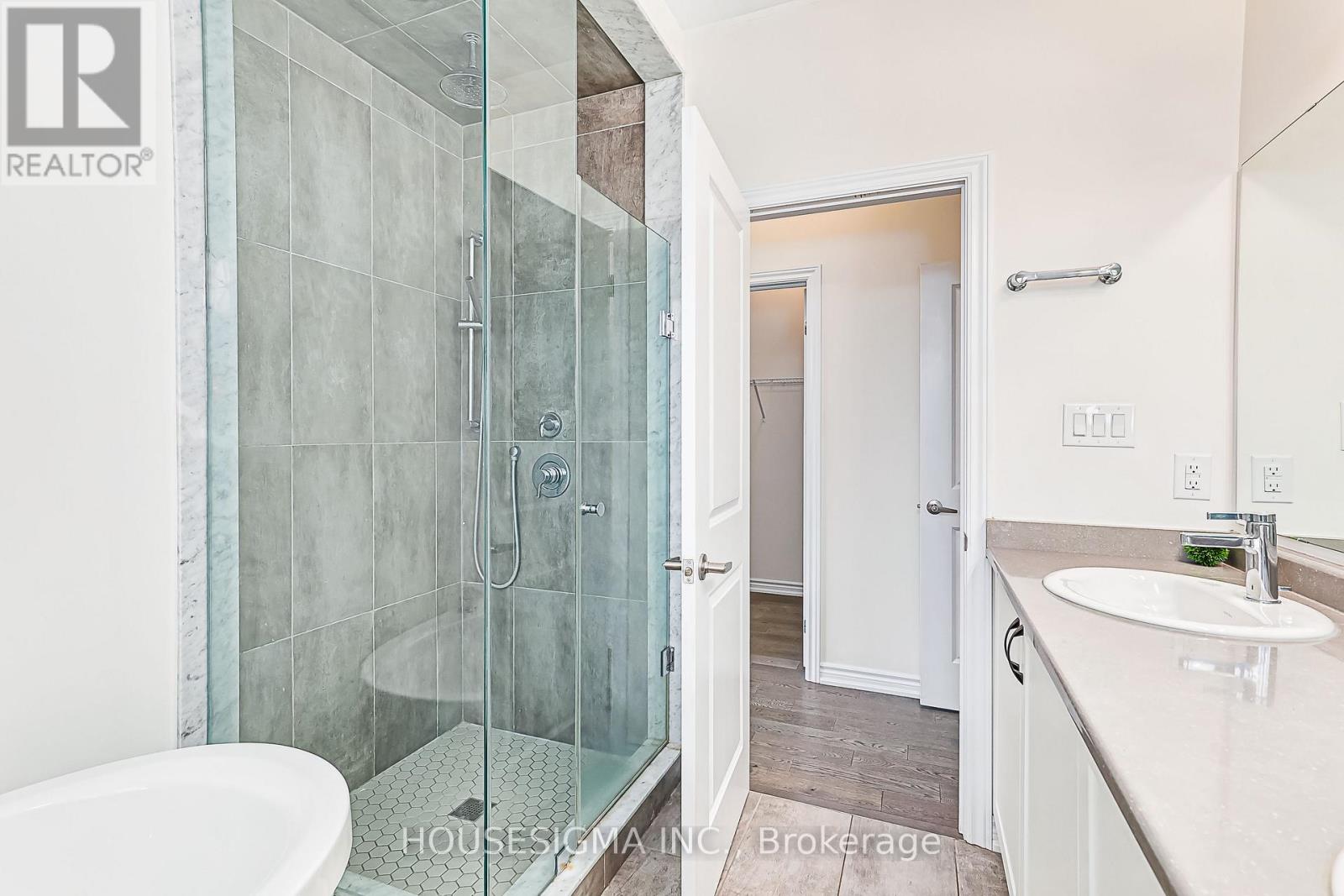 22 Simona Avenue, Wasaga Beach, Ontario  L9Z 0L4 - Photo 32 - S13813536