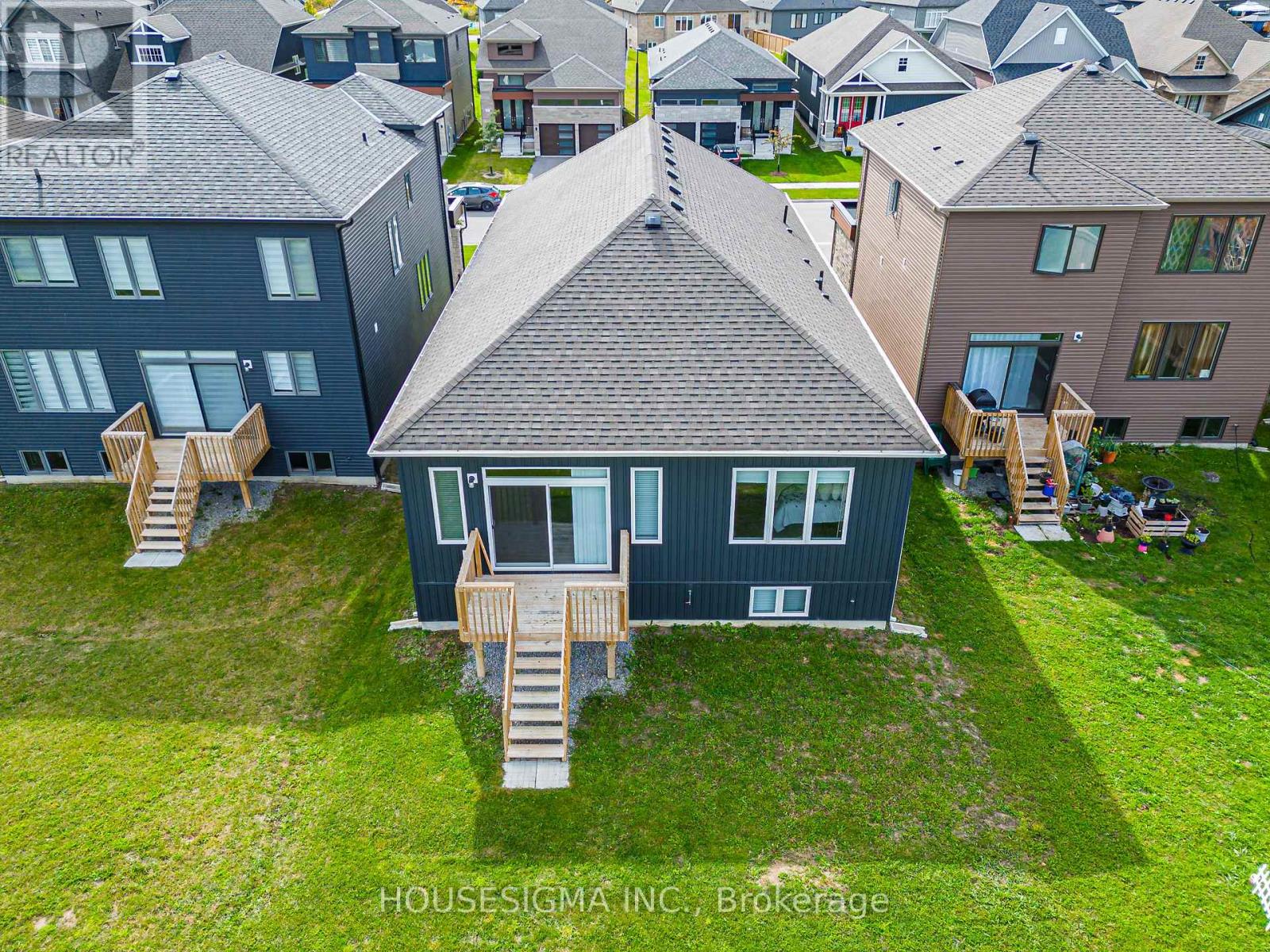22 Simona Avenue, Wasaga Beach, Ontario  L9Z 0L4 - Photo 7 - S13813536