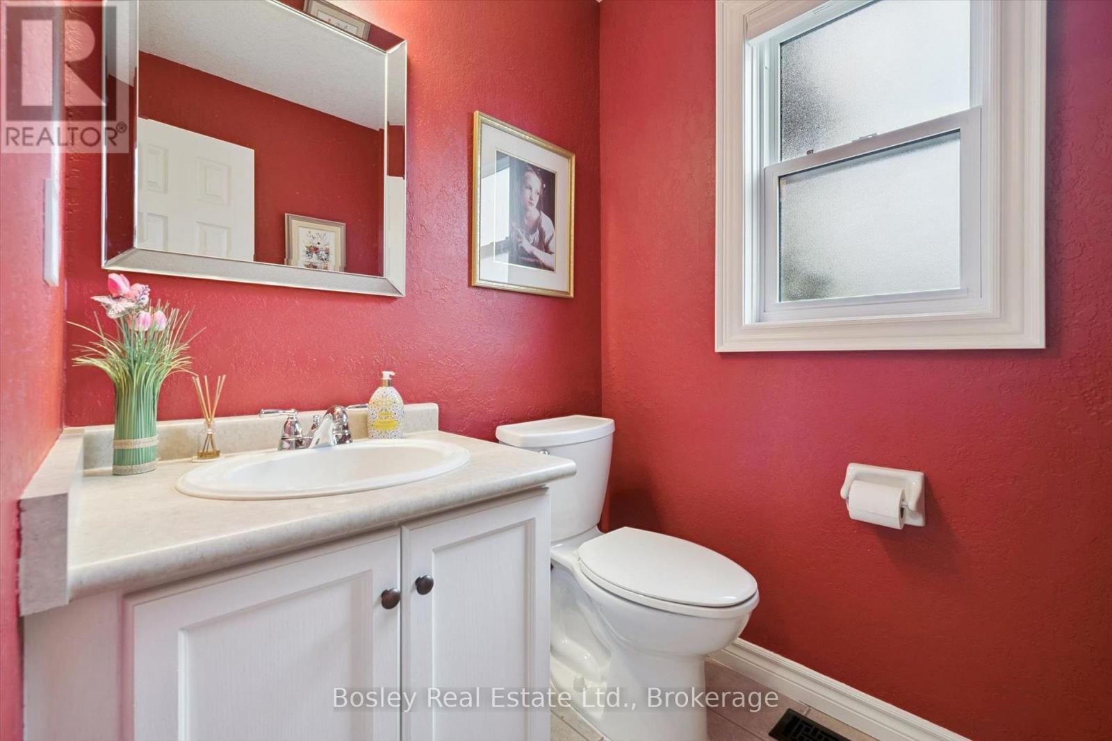 292 Millburn Boulevard, Centre Wellington, Ontario  N1M 3S3 - Photo 22 - X13813520