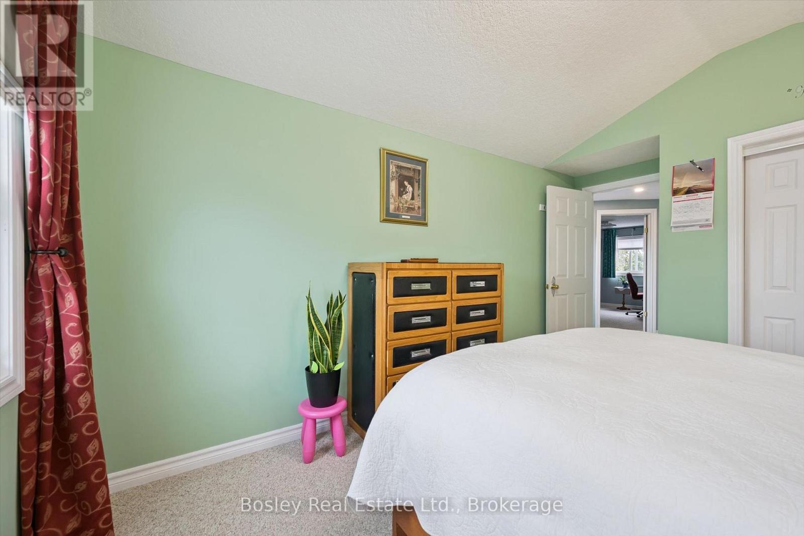 292 Millburn Boulevard, Centre Wellington, Ontario  N1M 3S3 - Photo 25 - X13813520