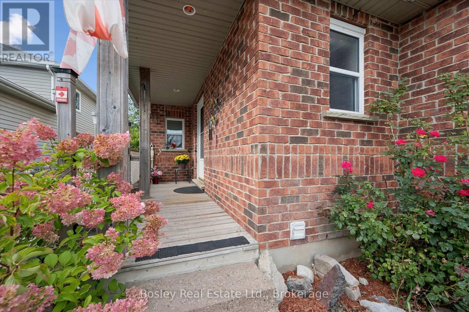 292 Millburn Boulevard, Centre Wellington, Ontario  N1M 3S3 - Photo 6 - X13813520