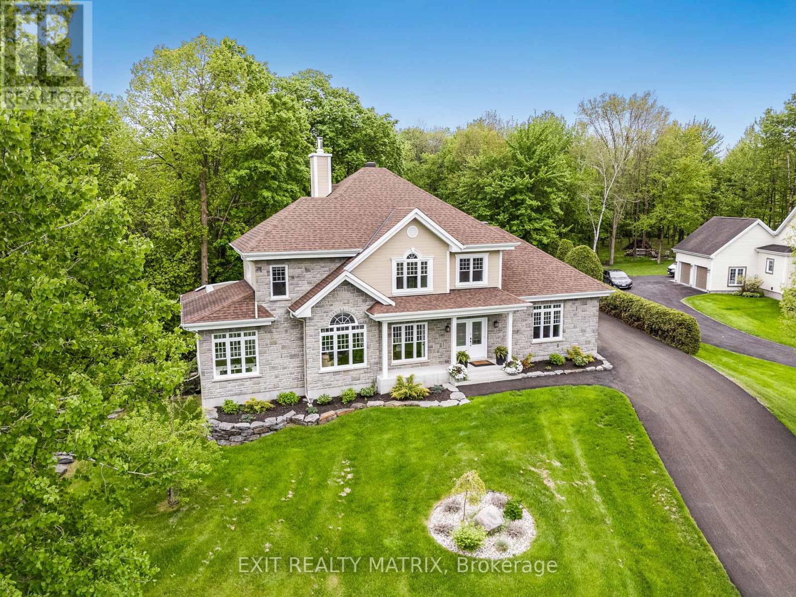 5 - 64 RADSTOCK LANE, East Hawkesbury, Ontario