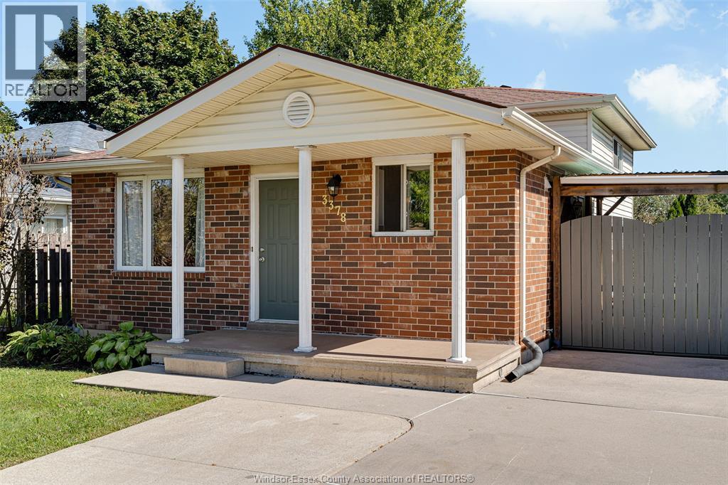3378 CANDLEWOOD, Windsor, Ontario
