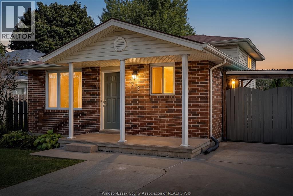 3378 Candlewood, Windsor, Ontario  N8W 5M5 - Photo 2 - 26023253