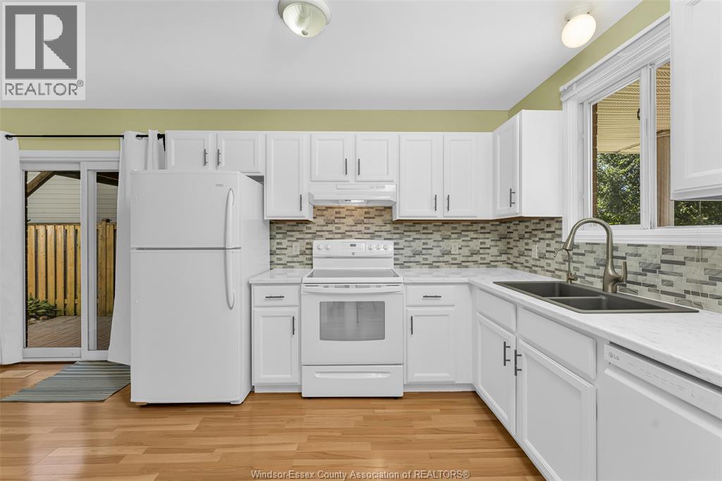 3378 Candlewood, Windsor, Ontario  N8W 5M5 - Photo 14 - 26023253