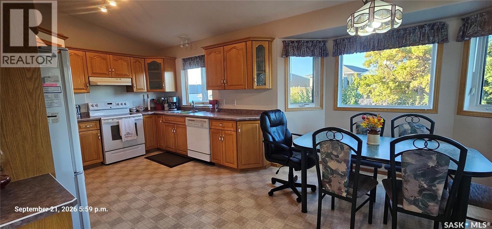 238 Mckay Court, Warman, Saskatchewan  S0K 4S0 - Photo 11 - SK049108