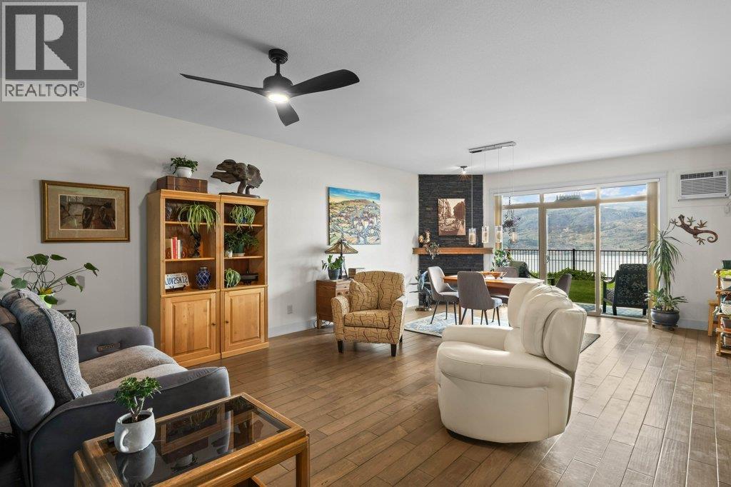 4350 Ponderosa Drive Unit# 143, Peachland, British Columbia  V0H 1X5 - Photo 7 - 10385381