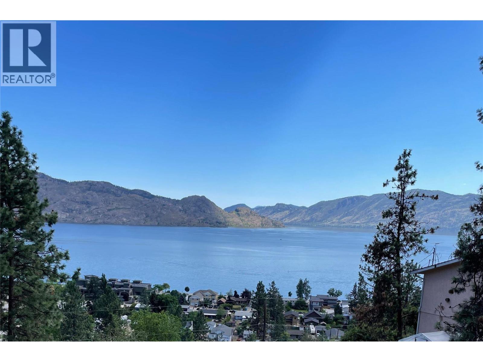 4258 4th Avenue, Peachland, British Columbia