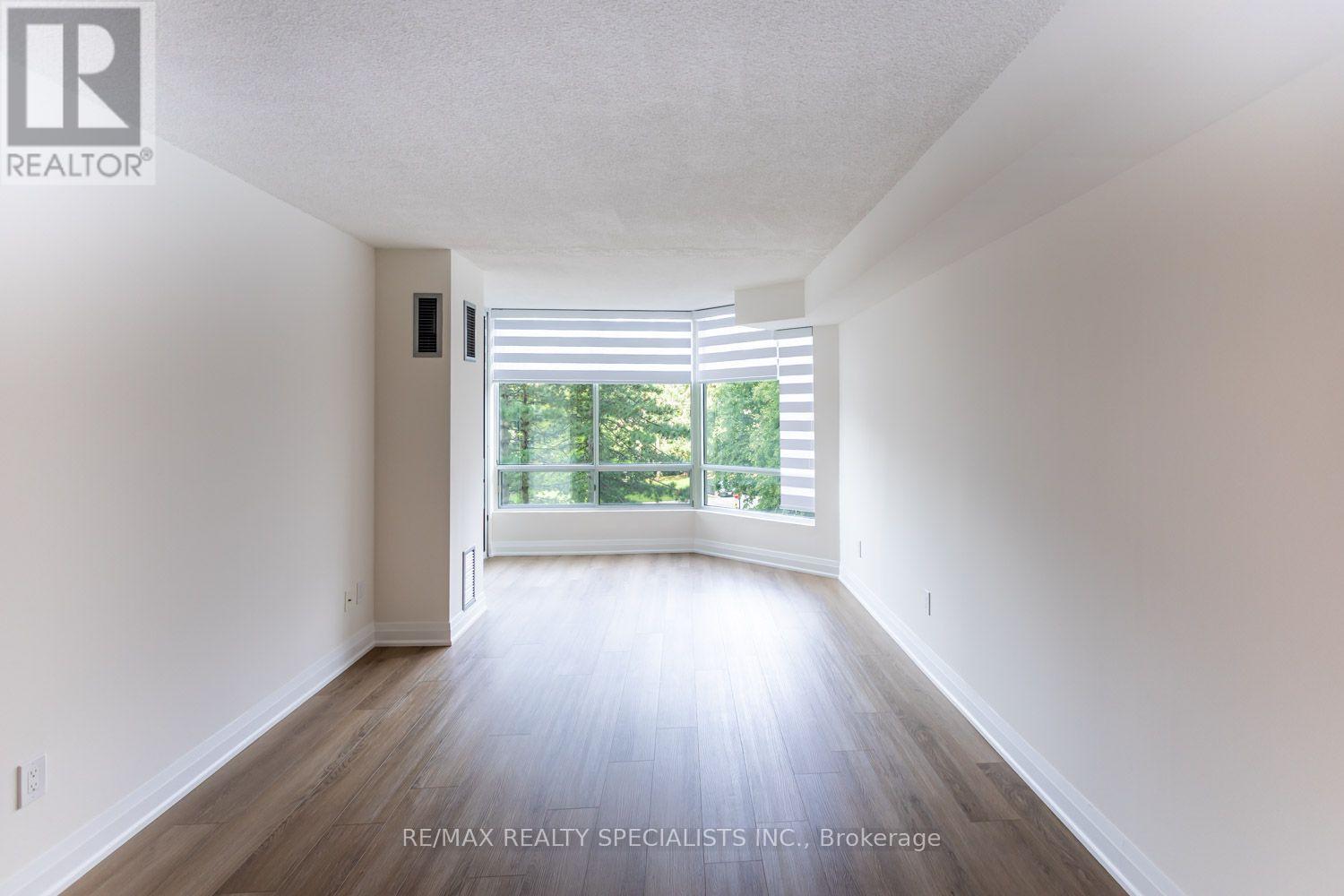 307 - 26 Hanover Road, Brampton, Ontario  L6S 4T2 - Photo 11 - W13813348