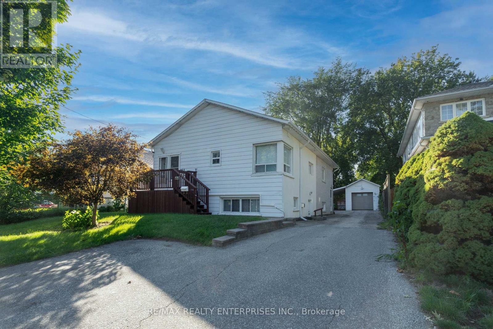 161 ANGELENE STREET Mississauga (Mineola) Ontario Canada L5G1X1