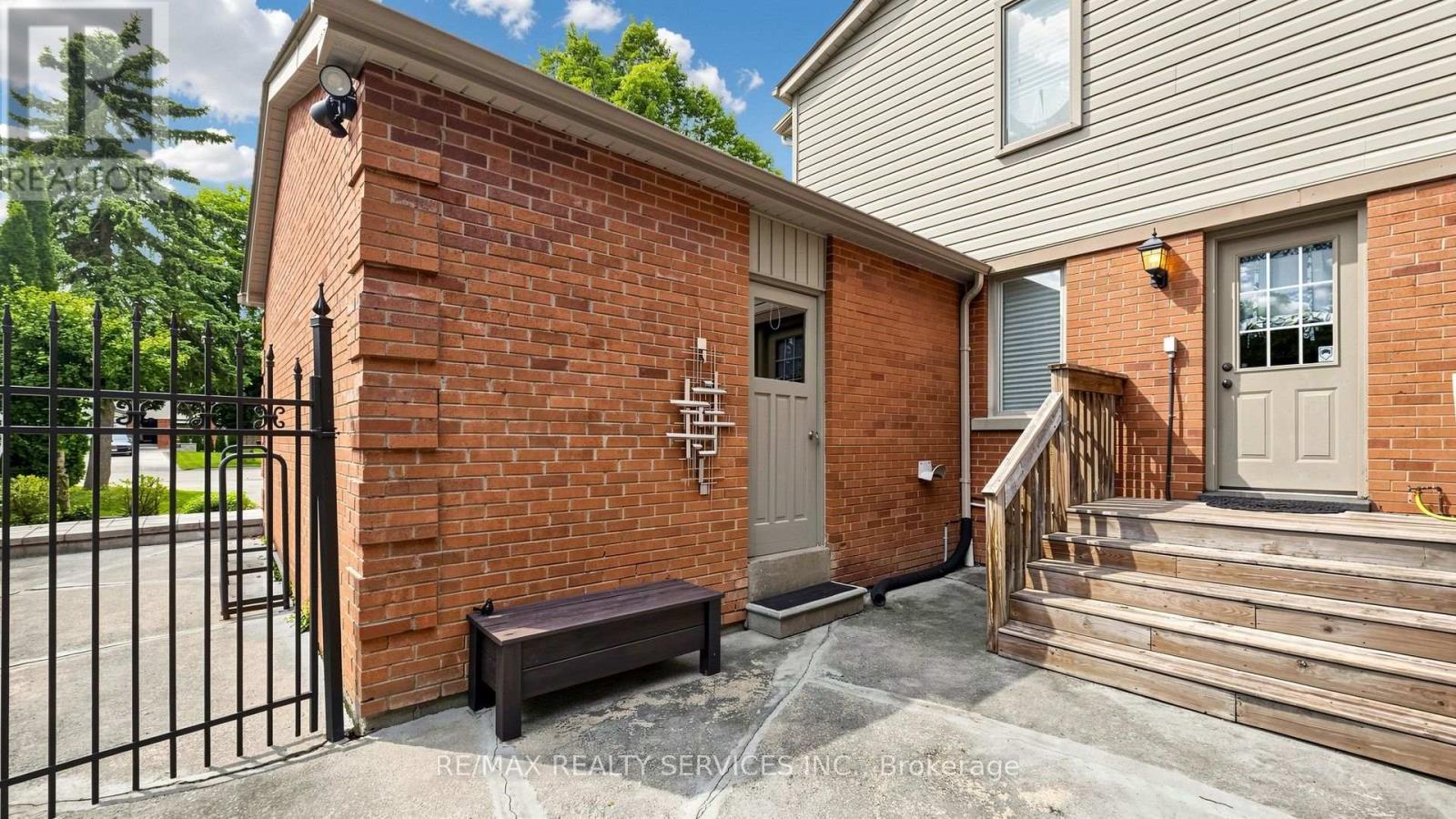 319 Dingle Court, Caledon, Ontario  L7E 4T2 - Photo 49 - W13813422