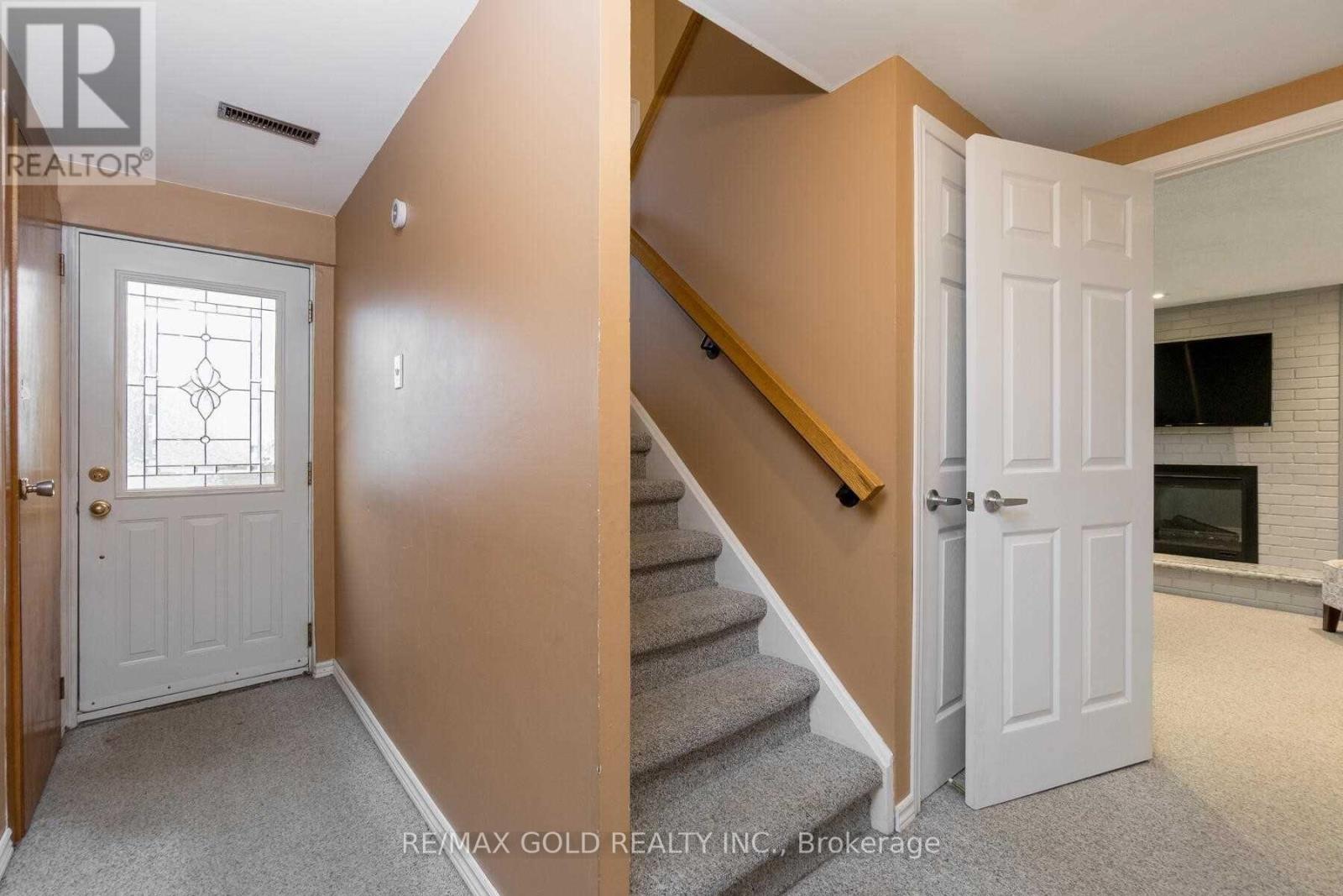 32 Glenforest Road, Brampton, Ontario  L6S 1K6 - Photo 15 - W13813496