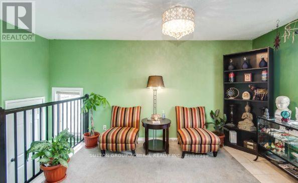 UPPER - 2538 WESTON ROAD