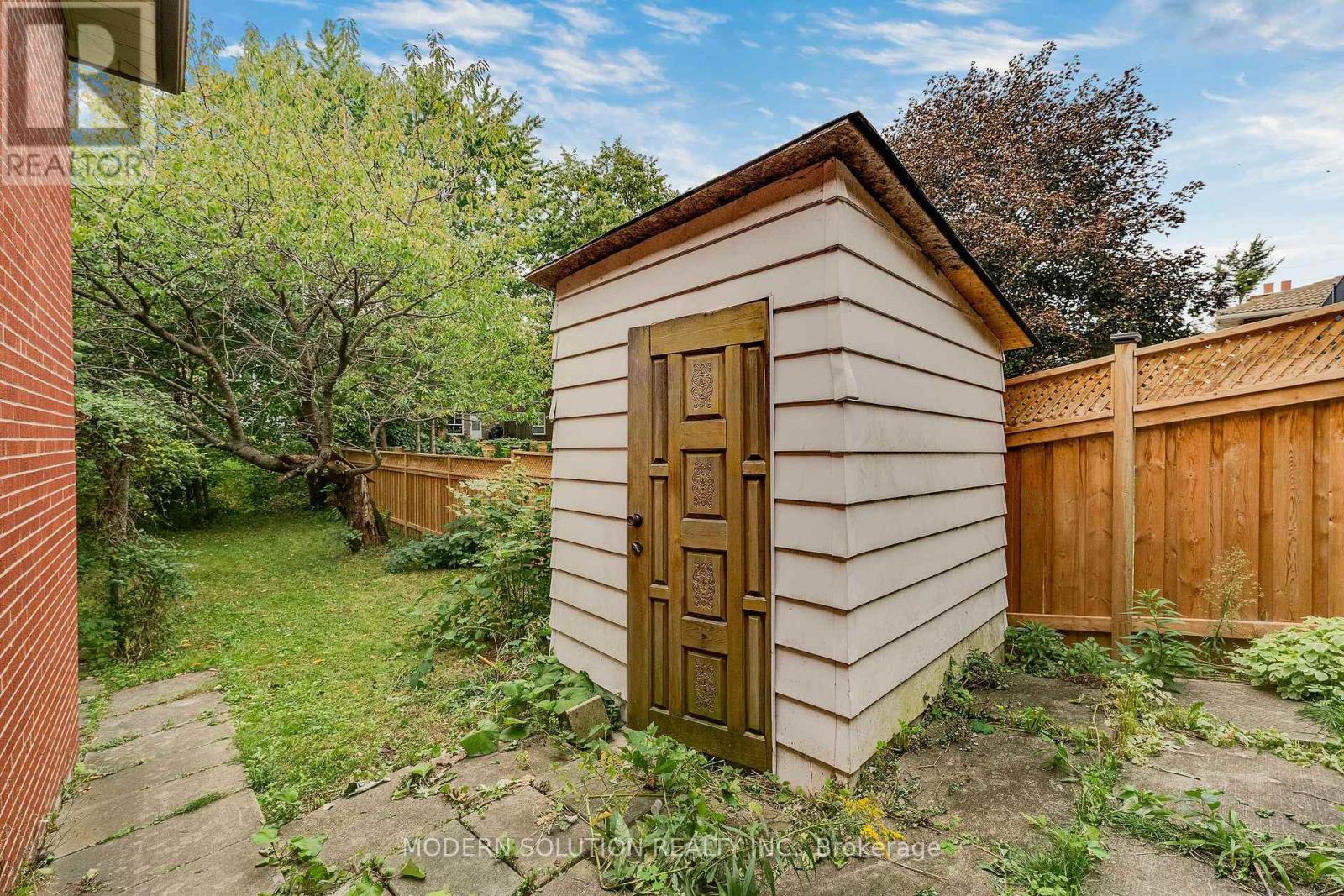 114 Elmcrest Road, Toronto, Ontario  M9C 3R9 - Photo 35 - W13813512