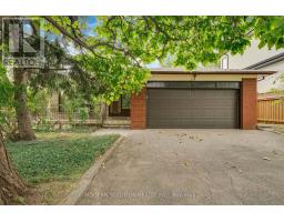 114 ELMCREST ROAD, Toronto, Ontario