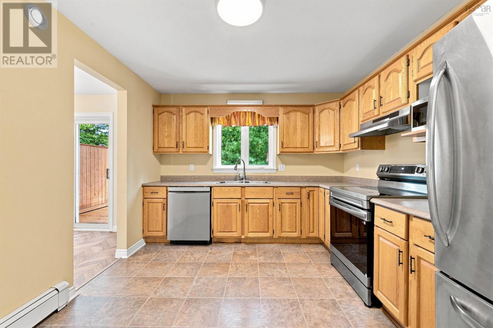 19 Remington Court photo 16