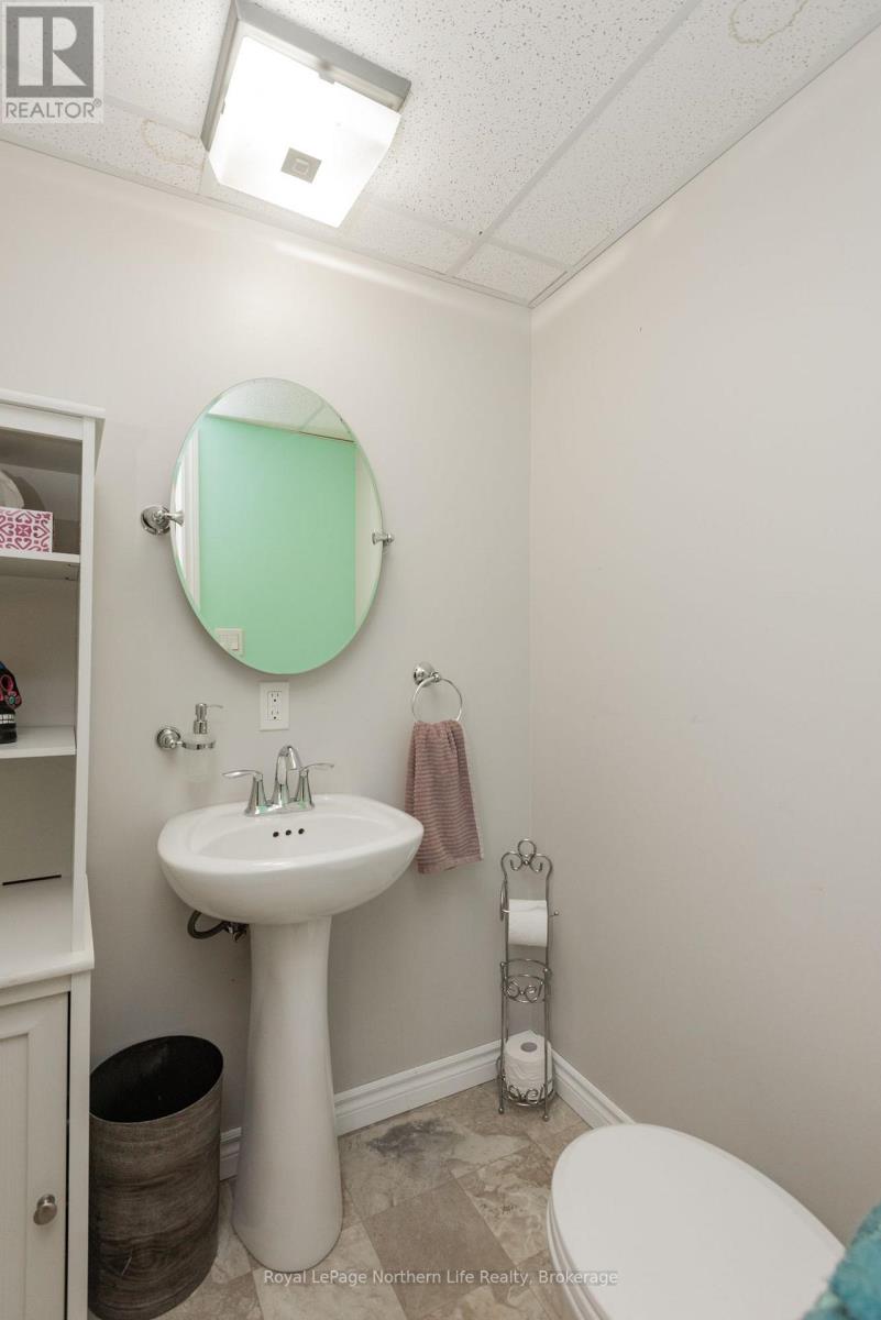 763 Eastwood Avenue, North Bay, Ontario  P1B 7V4 - Photo 29 - X13813454