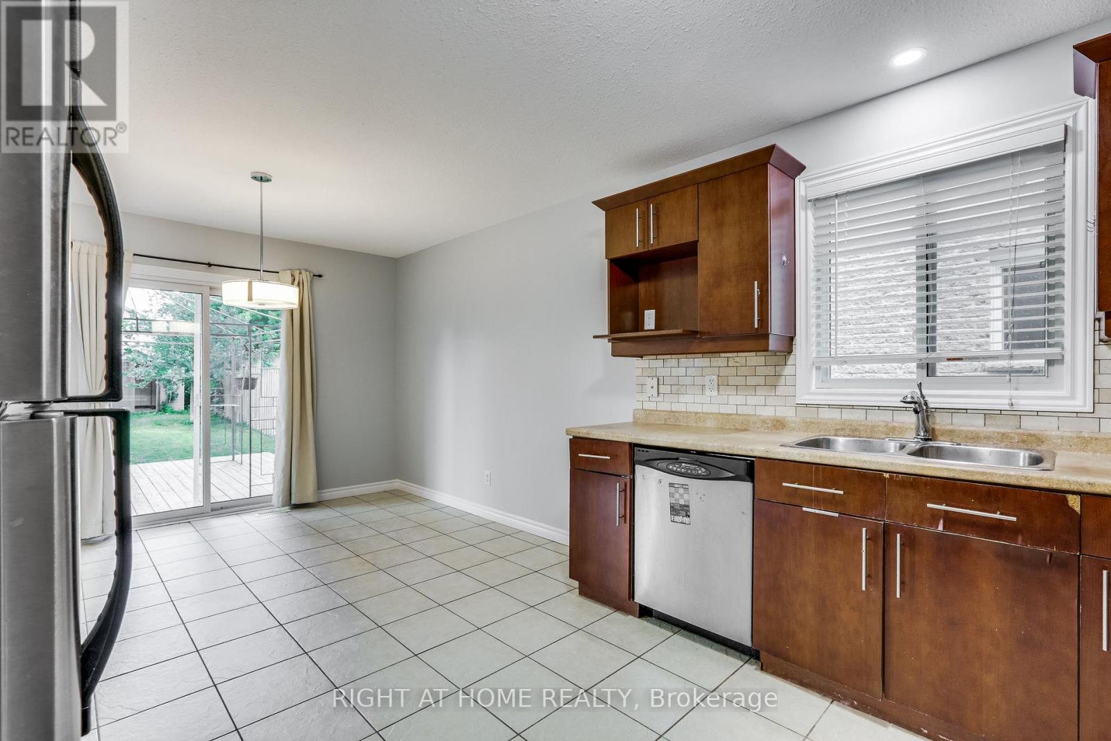 2206 Coronation Drive, London North, Ontario  N6G 0B9 - Photo 14 - X13813376