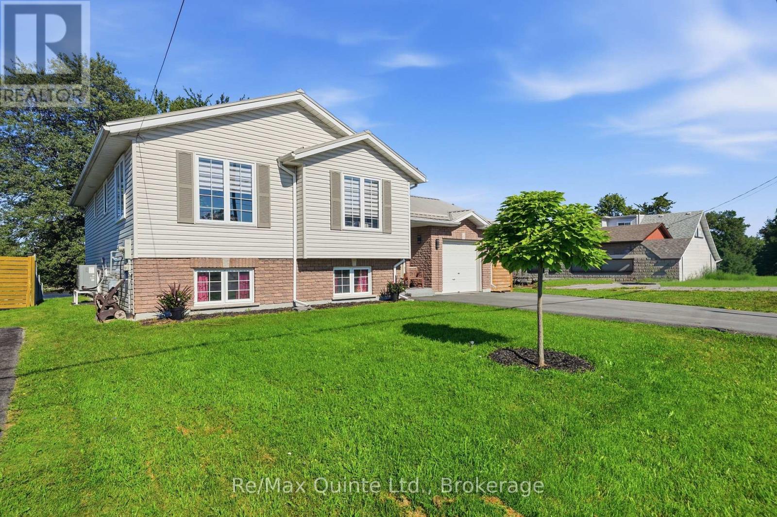 111 Cannifton Road N, Belleville, Ontario  K0K 1K0 - Photo 3 - X13813140