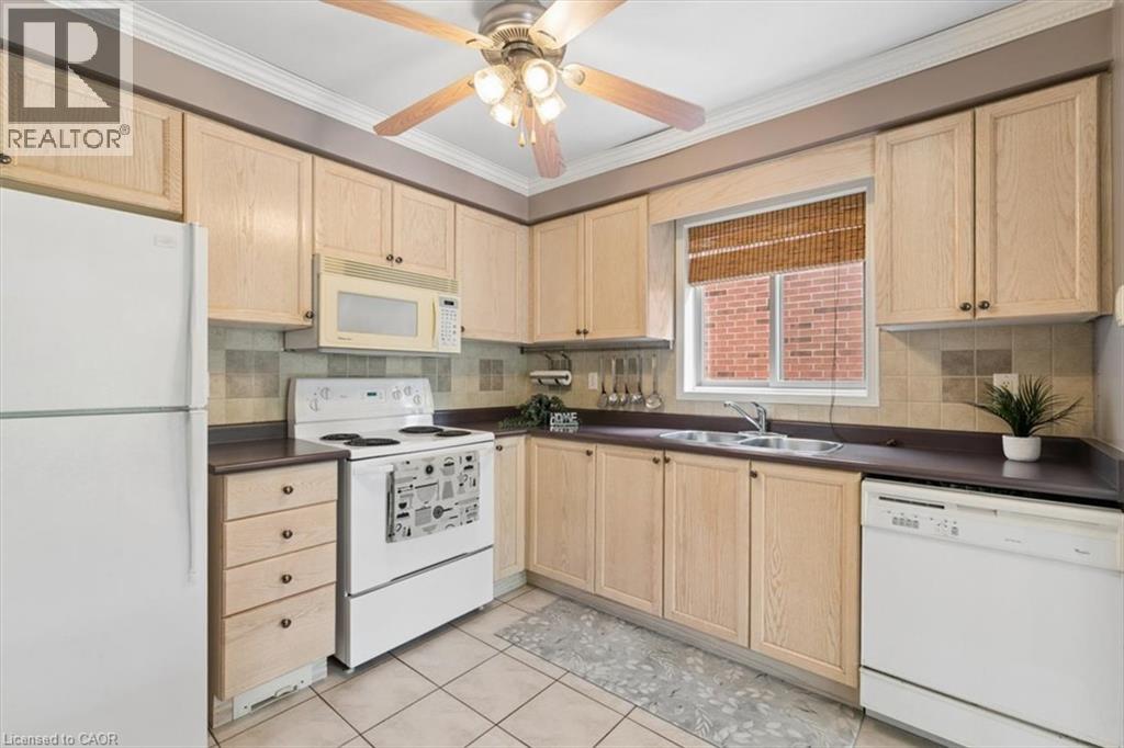 2524 Logan Avenue, Oakville, Ontario  L6H 6S2 - Photo 14 - 40864942