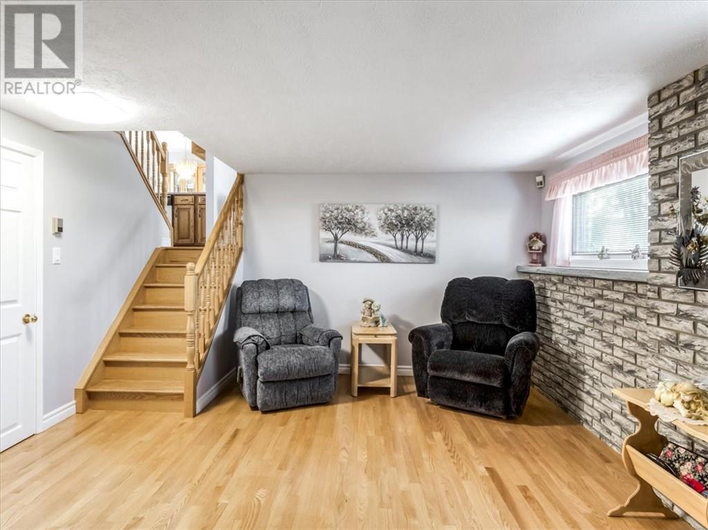 290 Cote Avenue, Chelmsford, Ontario   - Photo 29 - 2130506