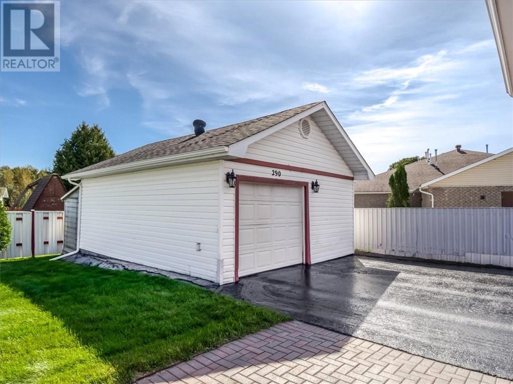 290 Cote Avenue, Chelmsford, Ontario   - Photo 5 - 2130506