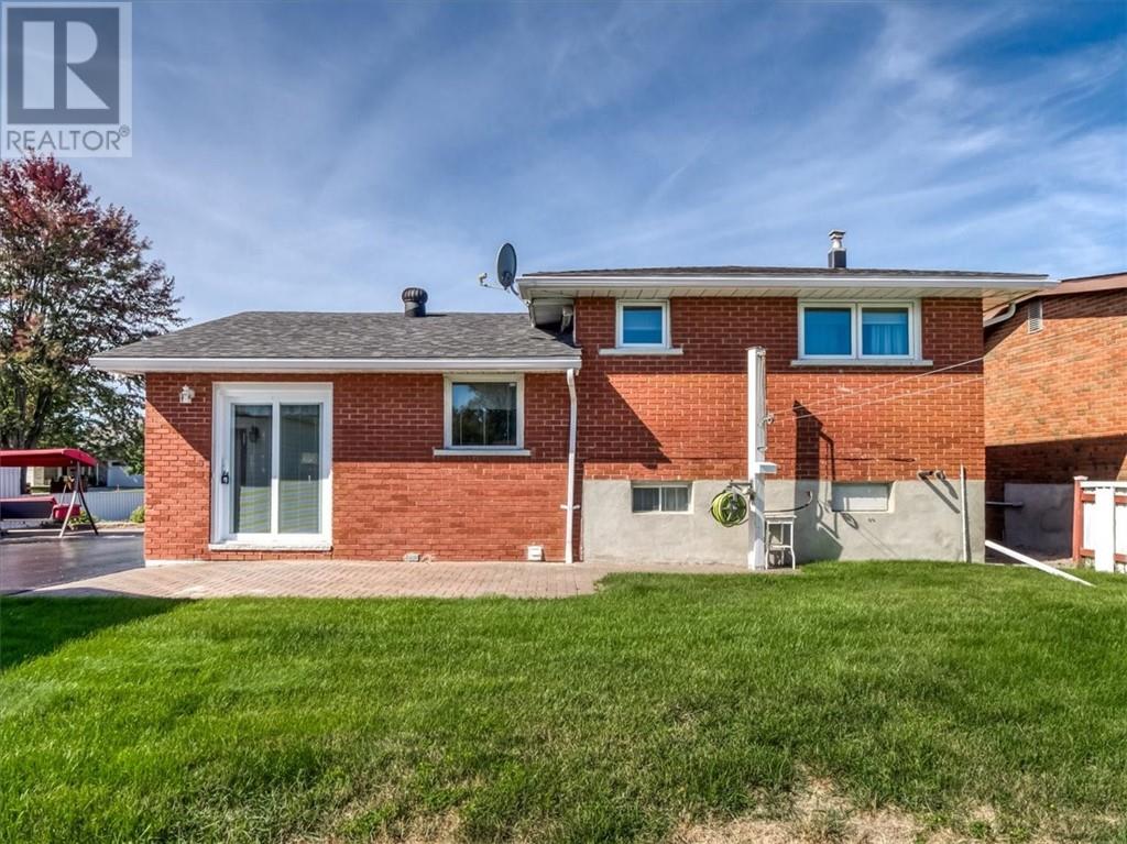 290 Cote Avenue, Chelmsford, Ontario   - Photo 6 - 2130506