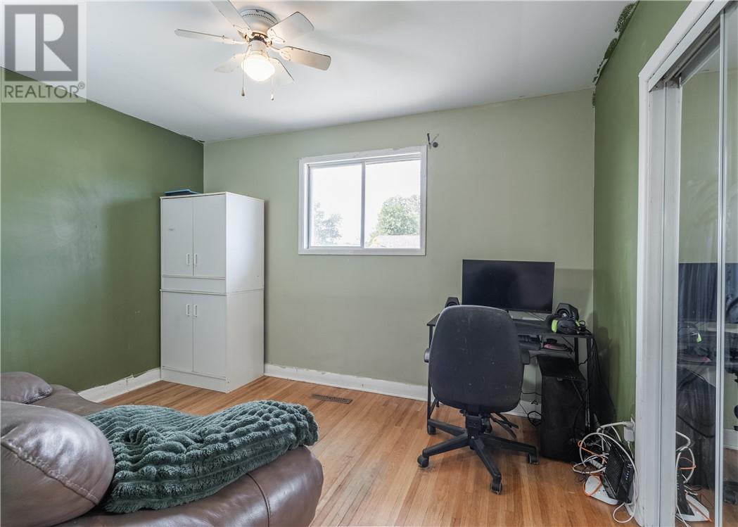 4 Campbell Street, Onaping, Ontario  P0M 2R0 - Photo 13 - 2130496