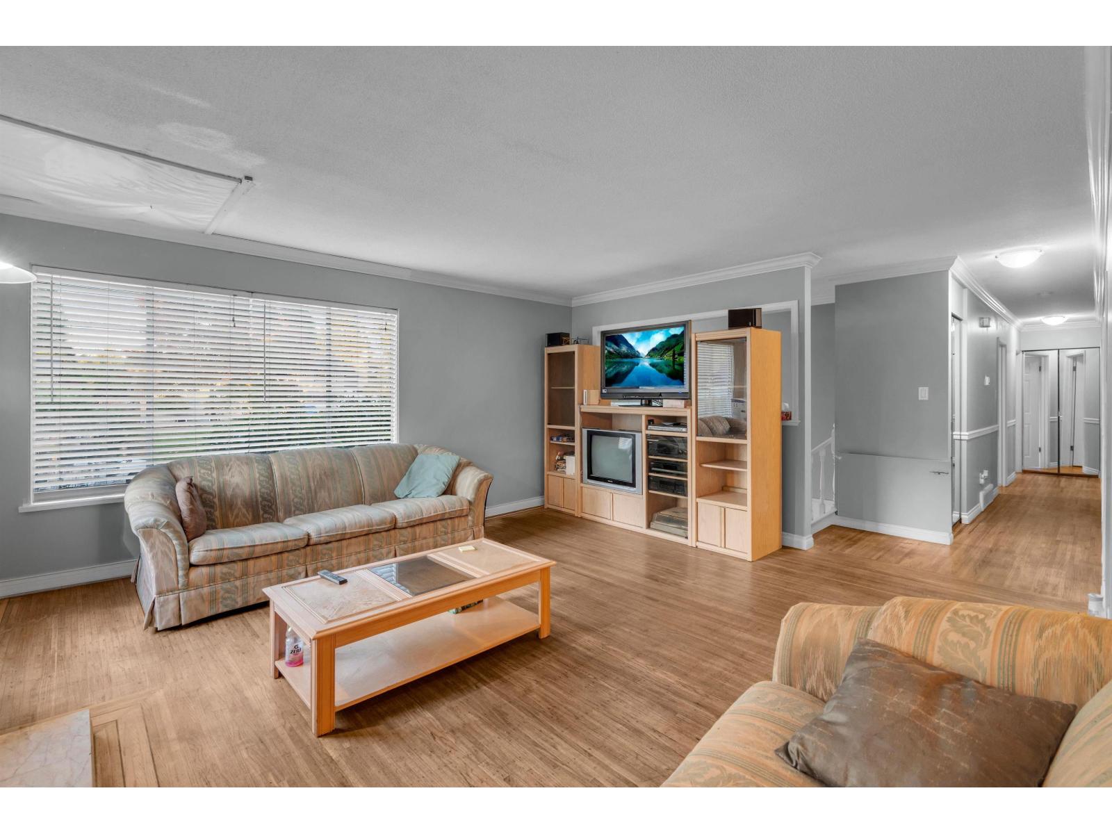 15102 Pheasant Drive, Surrey, British Columbia  V3R 4X5 - Photo 2 - R3167573