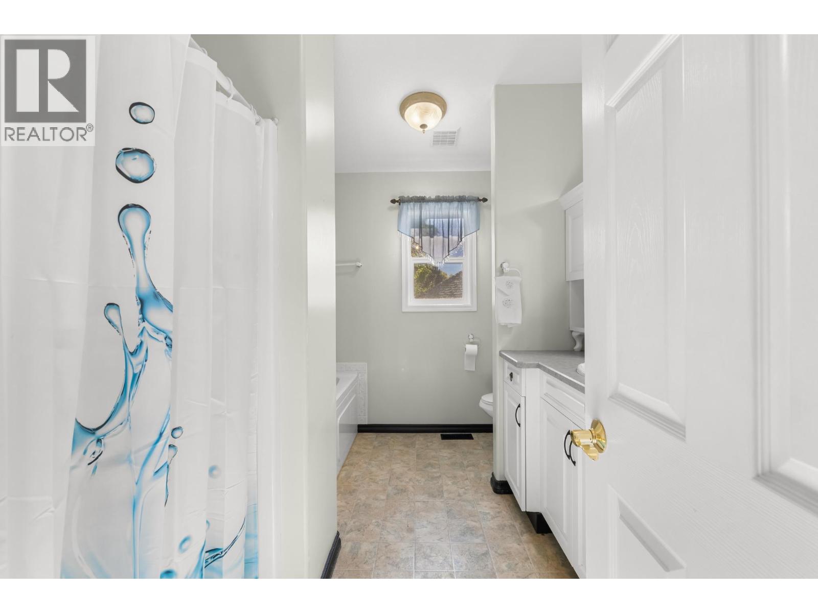 409 33rd Avenue, Creston, British Columbia  V0B 1G1 - Photo 13 - 10401054