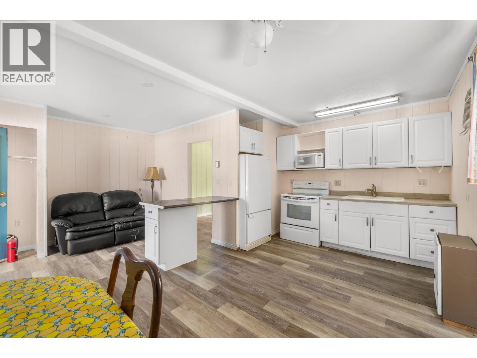 409 33rd Avenue, Creston, British Columbia  V0B 1G1 - Photo 45 - 10401054